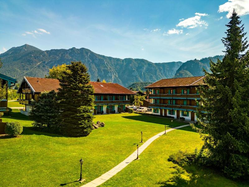 Das Bergmayr A Chiemgauer Alpenhotel image