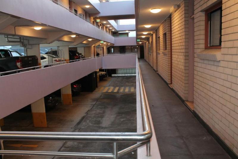 Marco Polo Motor Inn Sydney Hotel image