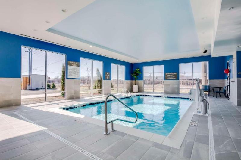 Hampton Inn & Suites Louisville East Oxmoor