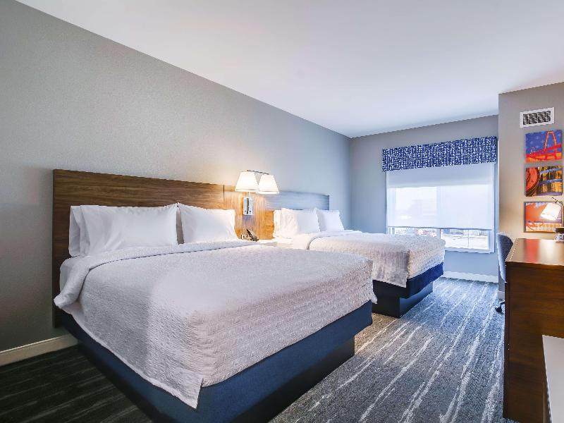 Hampton Inn & Suites Louisville East Oxmoor image