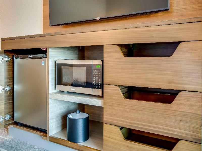 Hampton Inn & Suites Louisville East Oxmoor image