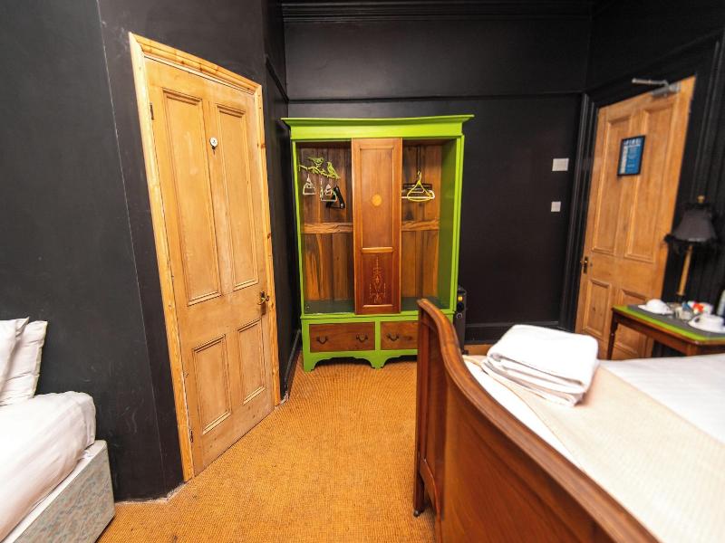 Cornerstones Guest House image