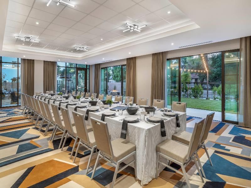 Cambria Hotel Templeton - Paso Robles image