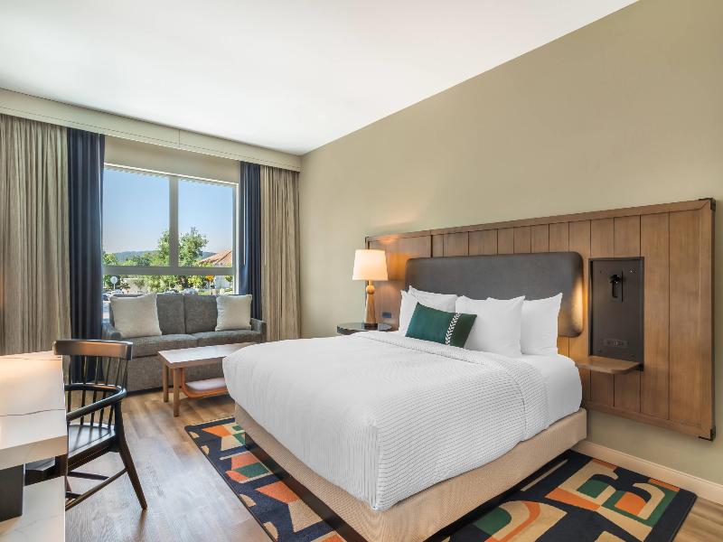 Cambria Hotel Templeton - Paso Robles image