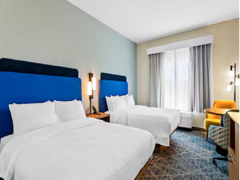 Hampton Inn Daleville image