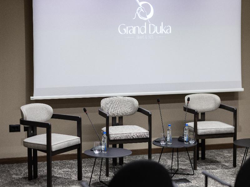 Grand Duka Hotel & Spa image
