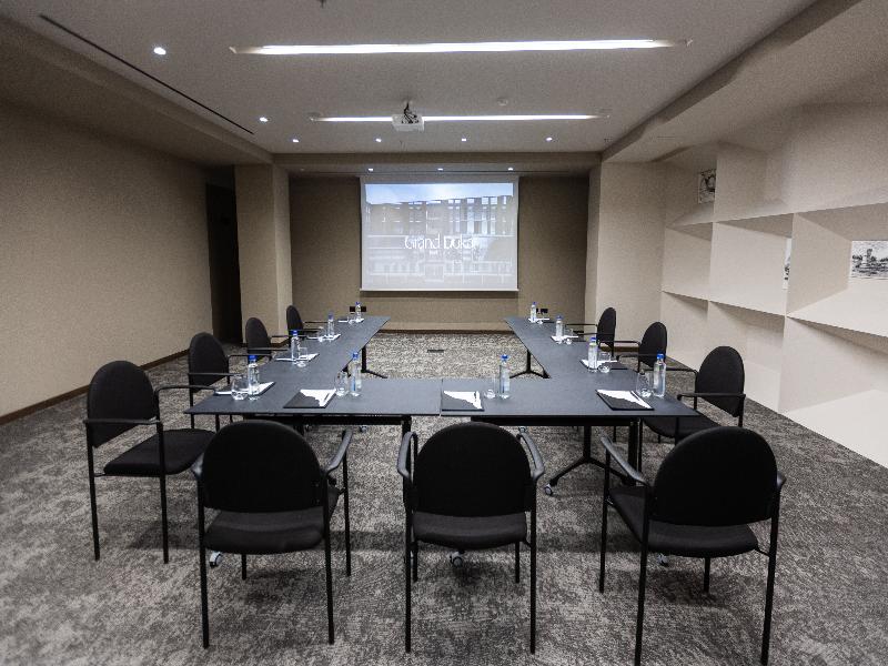 Grand Duka Hotel & Spa image
