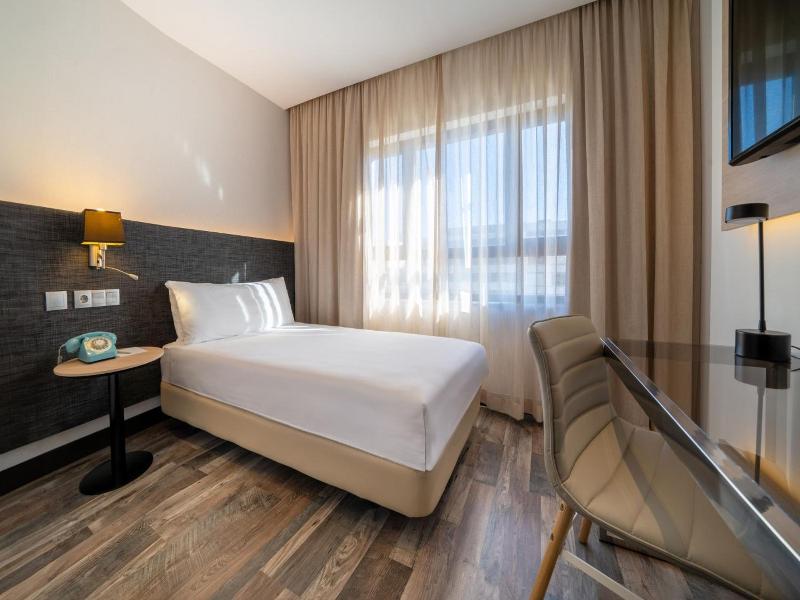 Hotel Cádiz Paseo Del Mar Affiliated By Meliá image