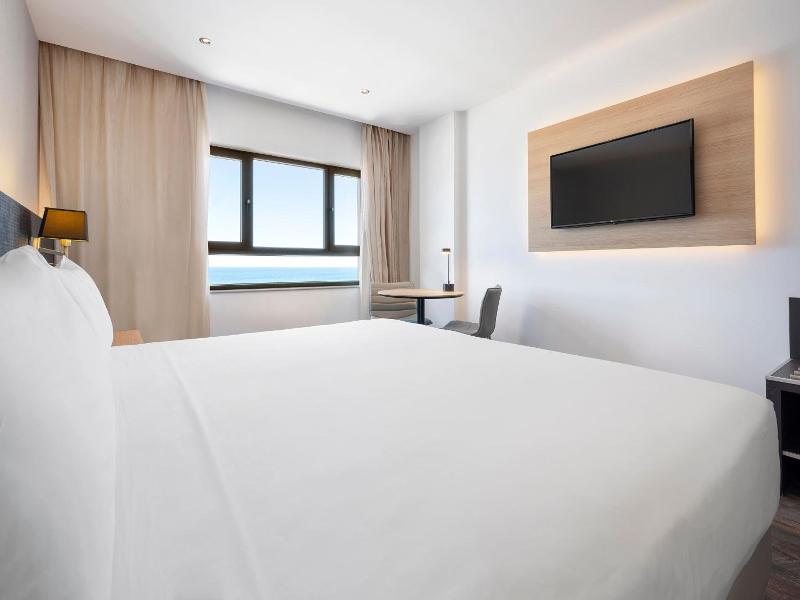 Hotel Cádiz Paseo Del Mar Affiliated By Meliá image