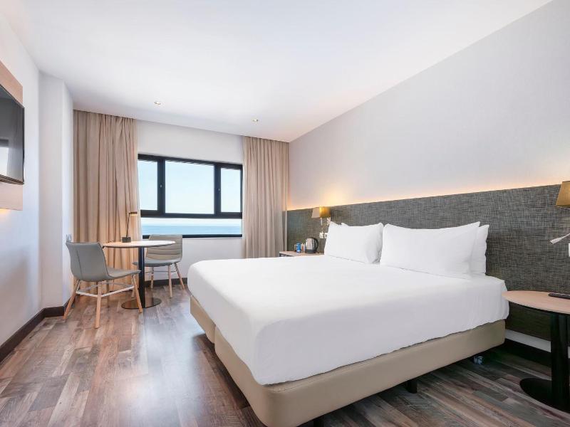 Hotel Cádiz Paseo Del Mar Affiliated By Meliá image