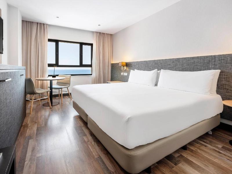 Hotel Cádiz Paseo Del Mar Affiliated By Meliá image