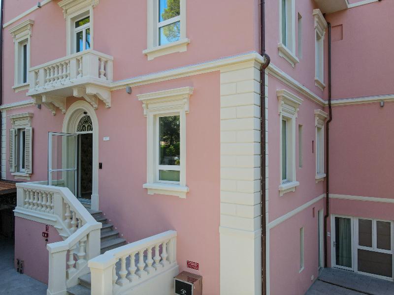 Castiglioncello Suites image