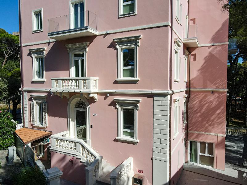 Castiglioncello Suites image