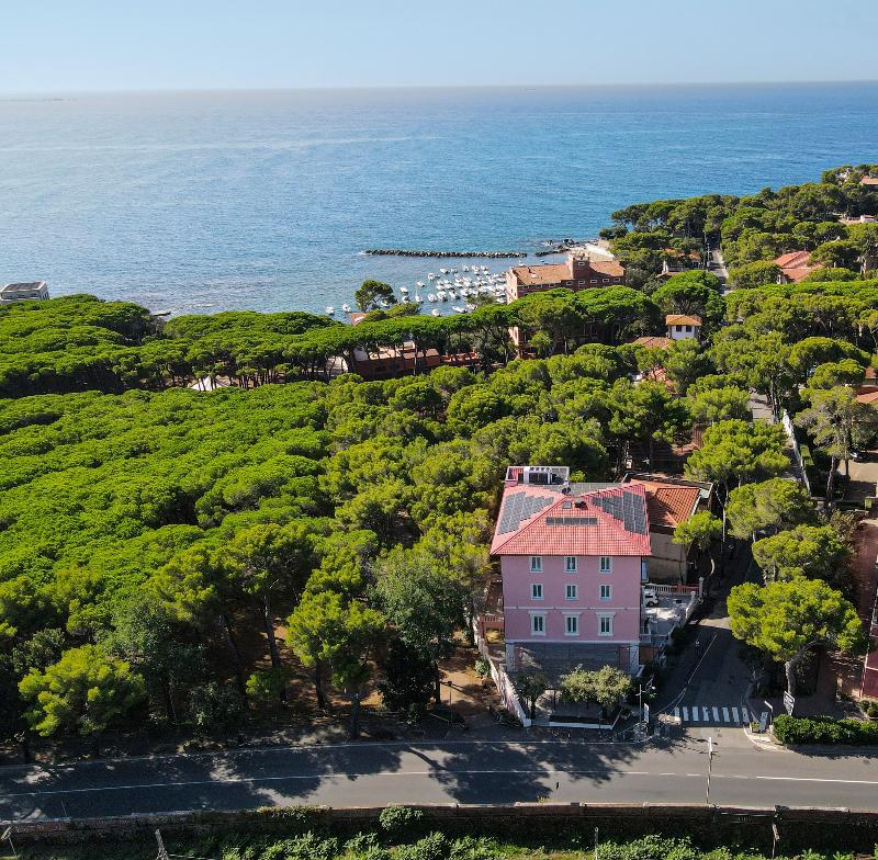 Castiglioncello Suites image