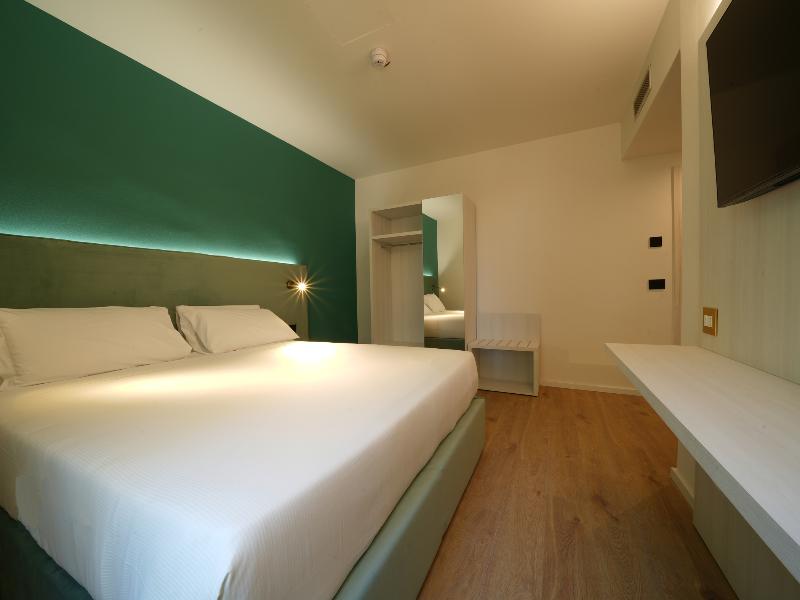 Castiglioncello Suites image