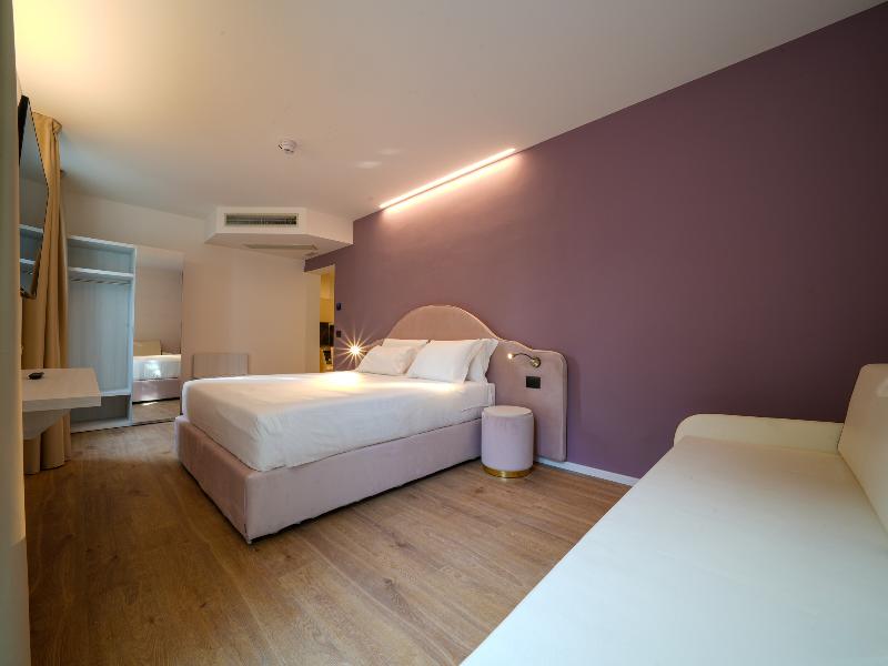 Castiglioncello Suites image