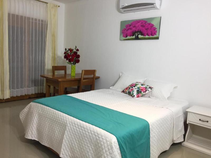 Galápagos Isabela Loja Hotel image