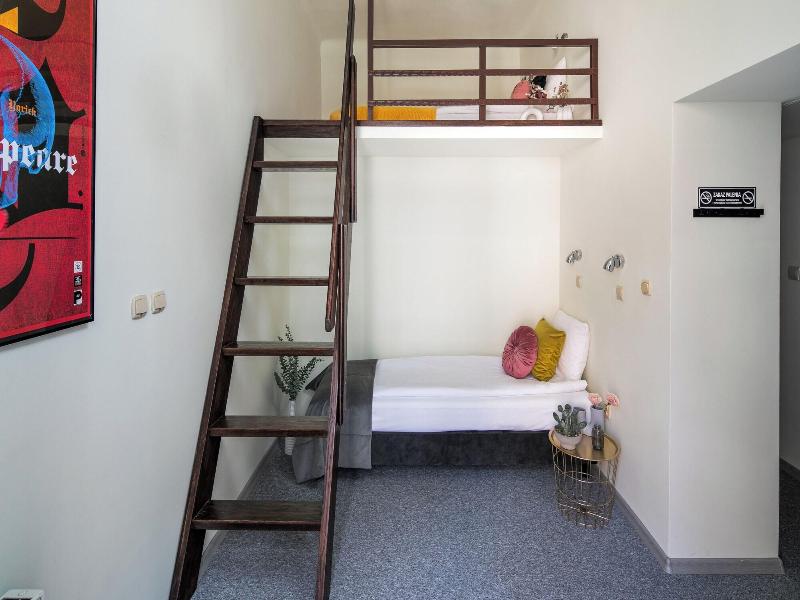 The Royal Path Aparthotel image