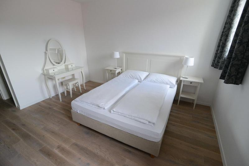 Vila Castanea image