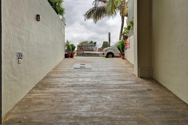 Hotel Sla Inn - Mysore image