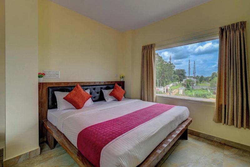 Hotel Sla Inn - Mysore image