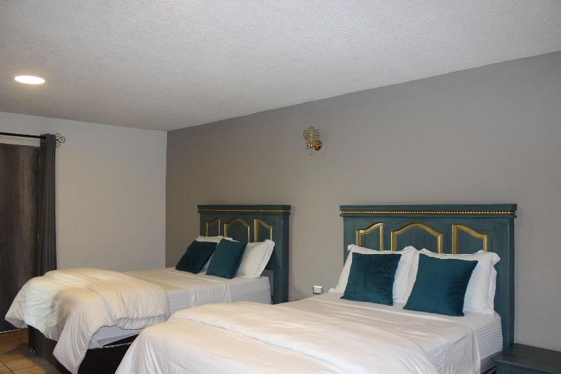 Hotel Casa Real image