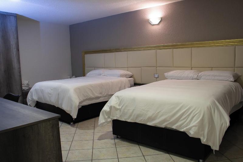 Hotel Casa Real image