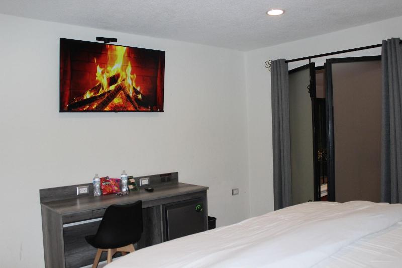 Hotel Casa Real image