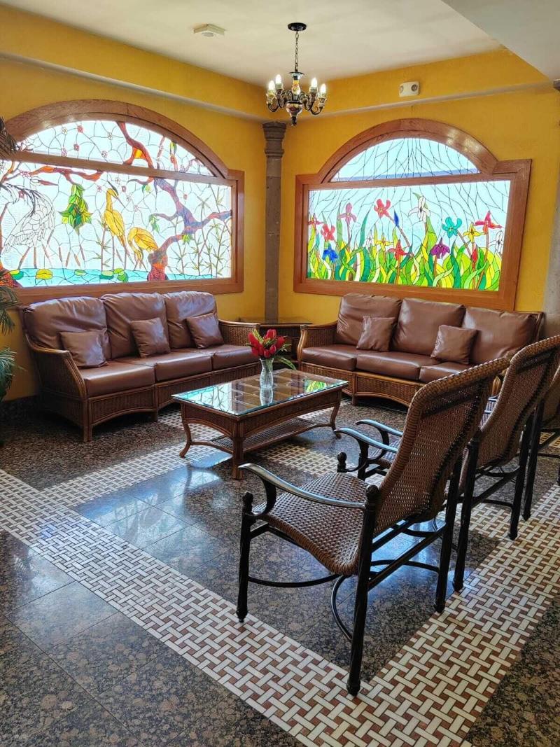 Hotel Los Cedros Inn Delicias image