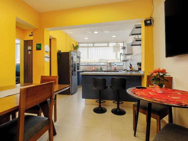 Colmena Monterrey image