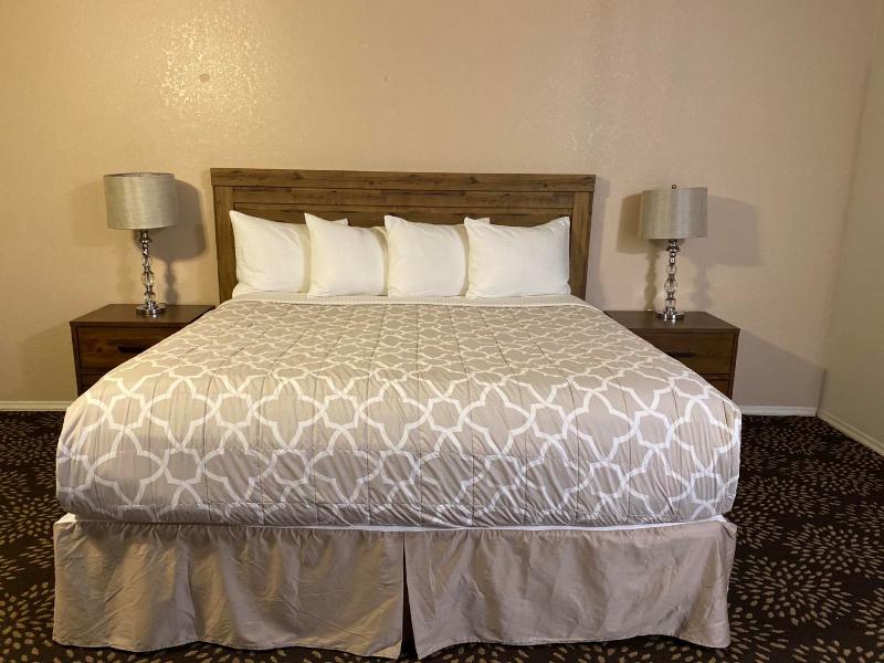 Eagle Hotel