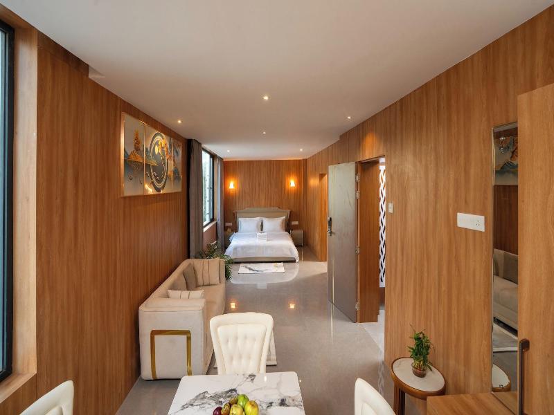 Hotel Sri Ashvik image
