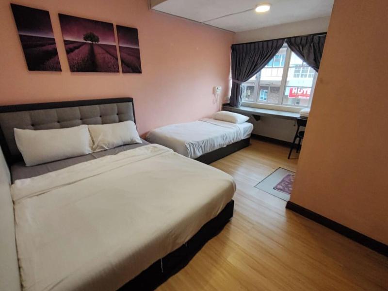 Moon Hotel, Cameron Highlands By Zuzu image