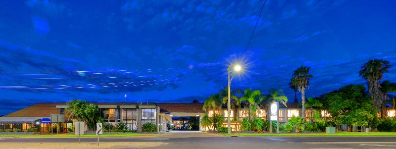 Swan Hill Resort