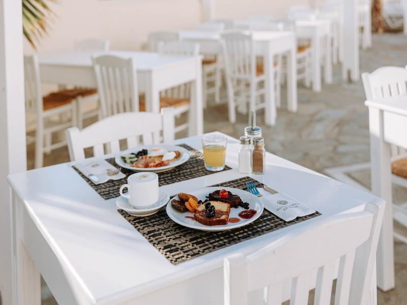 Naxian Emerald Hotel image