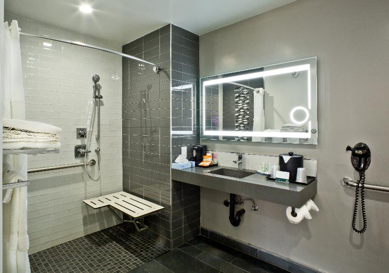 Bay Area Inn & Suites - Hayward image