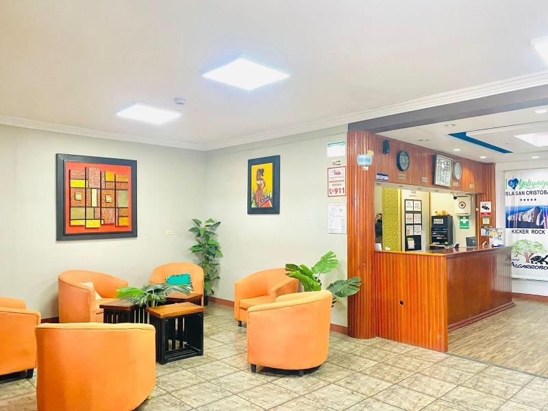 Hotel Los Algarrobos image