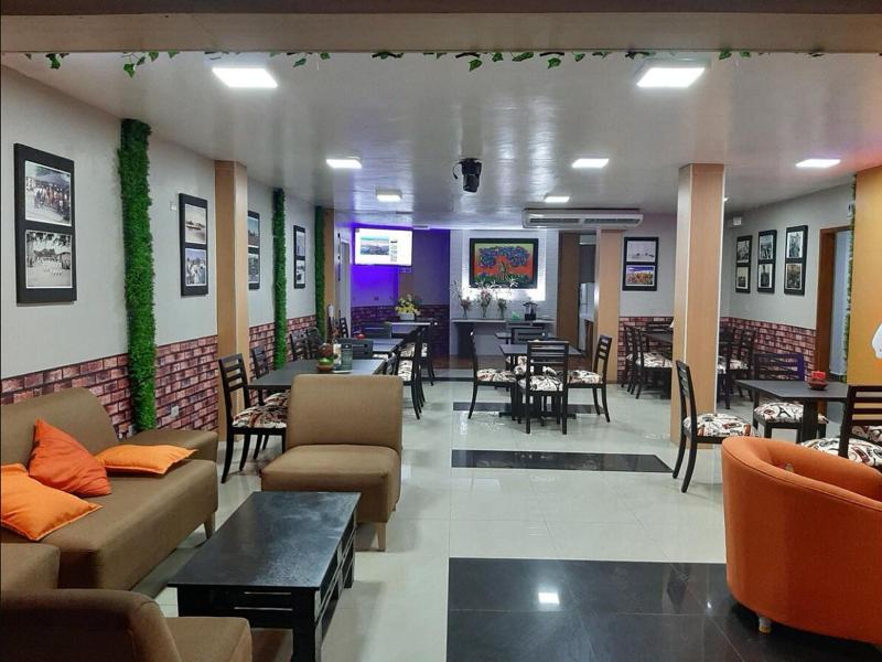 Hotel Los Algarrobos image