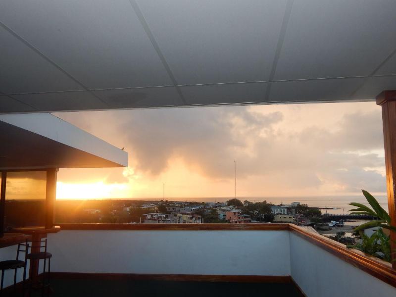 Hotel Los Algarrobos image