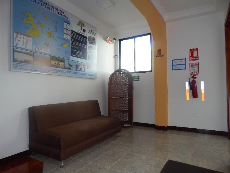 Hotel Los Algarrobos image