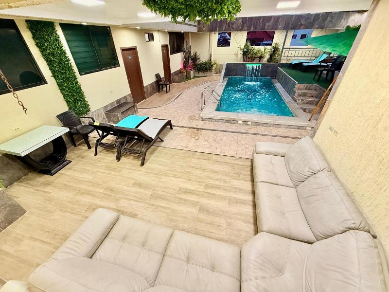 Hotel Los Algarrobos image