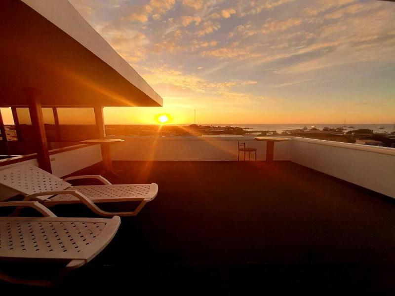 Hotel Los Algarrobos image