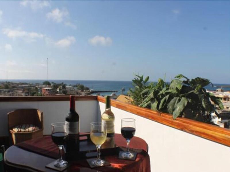 Hotel Los Algarrobos image
