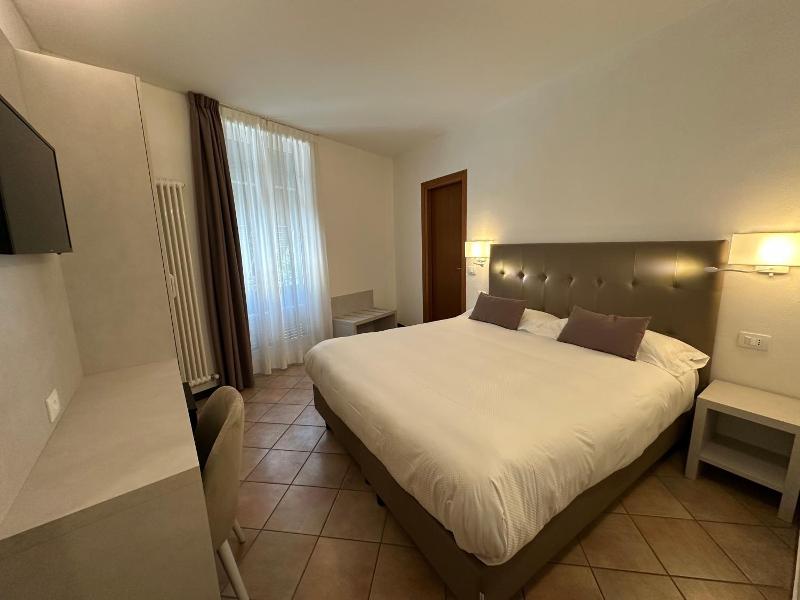 Albergo Franzone image