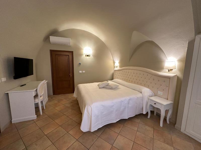 Albergo Franzone image