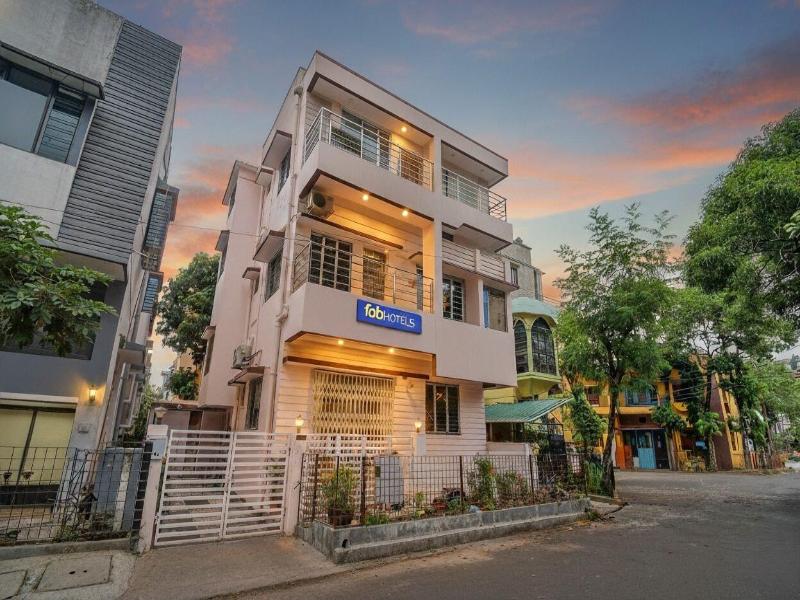 Fabexpress Moon Residency — general view