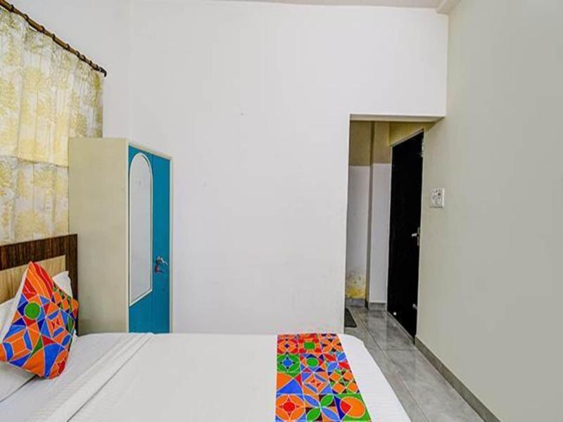 Fabexpress Moon Residency image