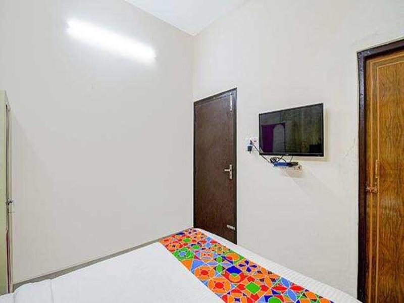 Fabexpress Moon Residency image