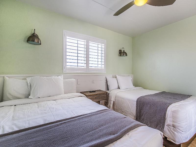 Paradise Oceanfront Resort image