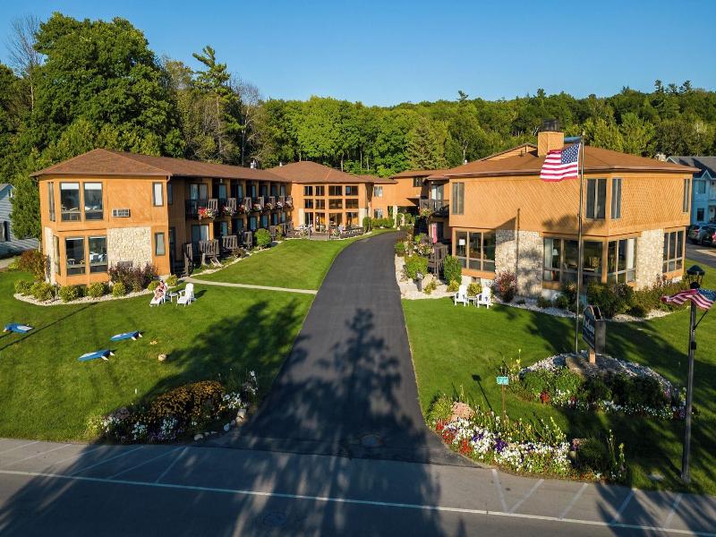 Pine Grove Resort — general view
